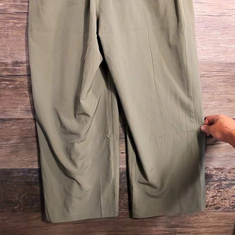 Mondetta Dusty Olive Green Side Stitch Wide Leg with Relaxed Fit - Picture 13 of 13